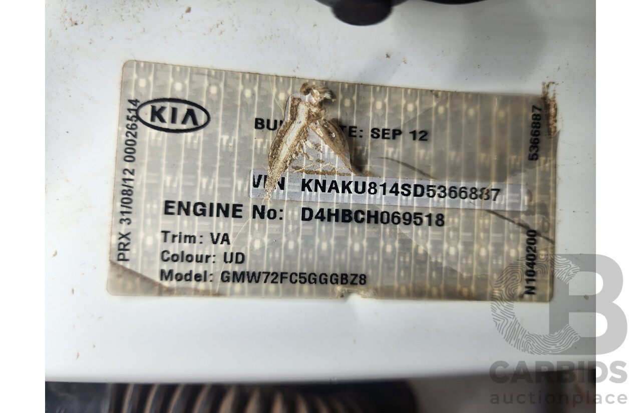 10/2012 Kia Sorento Platinum (4x4) XM MY12 4d Wagon White 2.2L