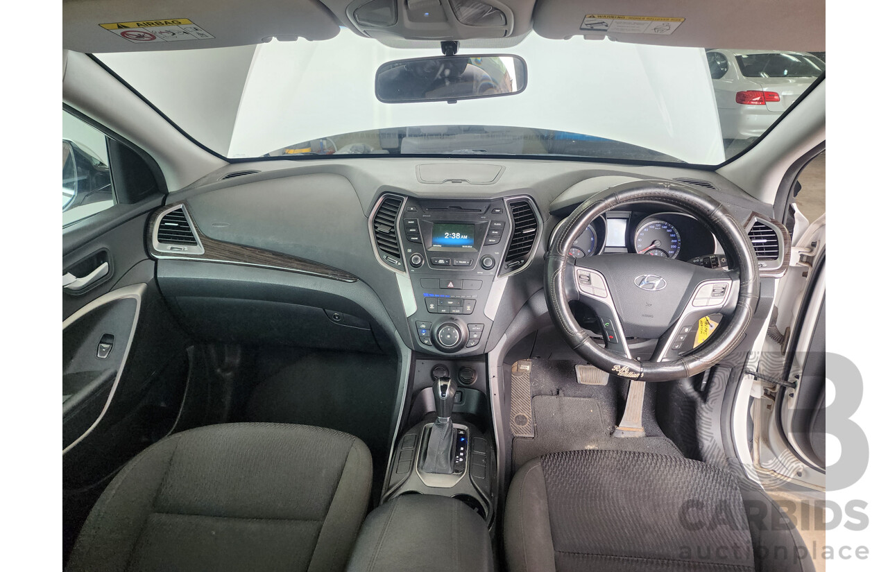 11/2013 Hyundai Santa Fe Active CRDi (4x4) DM 4d Wagon White 2.2L