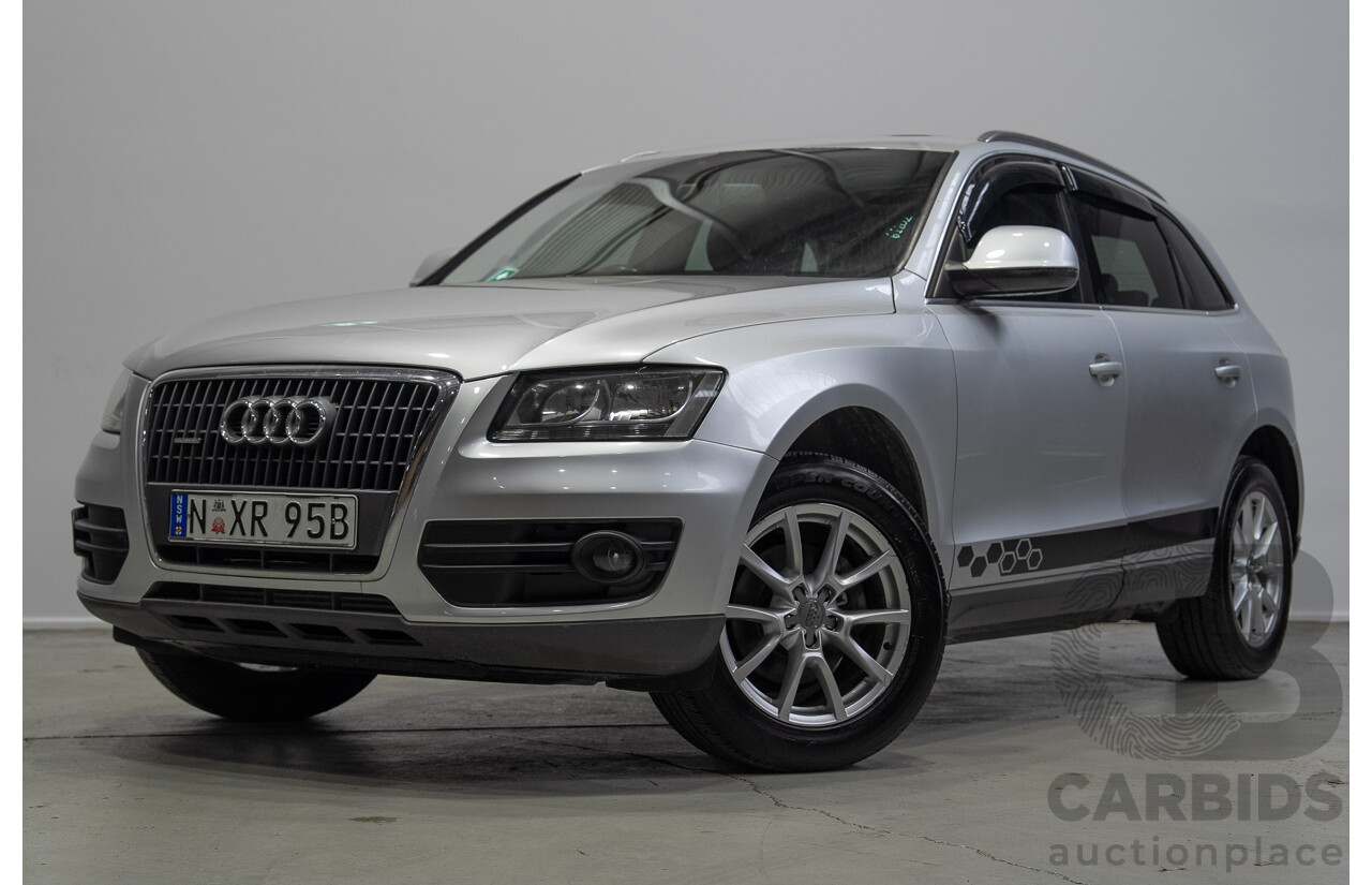 02/2009 Audi Q5 2.0 TDI Quattro (AWD) 8R 4d Wagon Ice Silver Metallic Turbo 2.0L