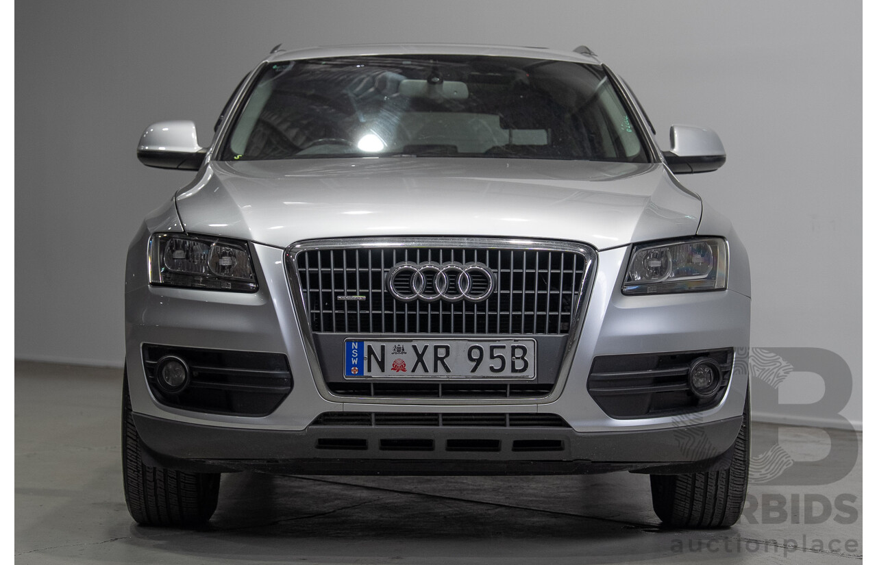 02/2009 Audi Q5 2.0 TDI Quattro (AWD) 8R 4d Wagon Ice Silver Metallic Turbo 2.0L