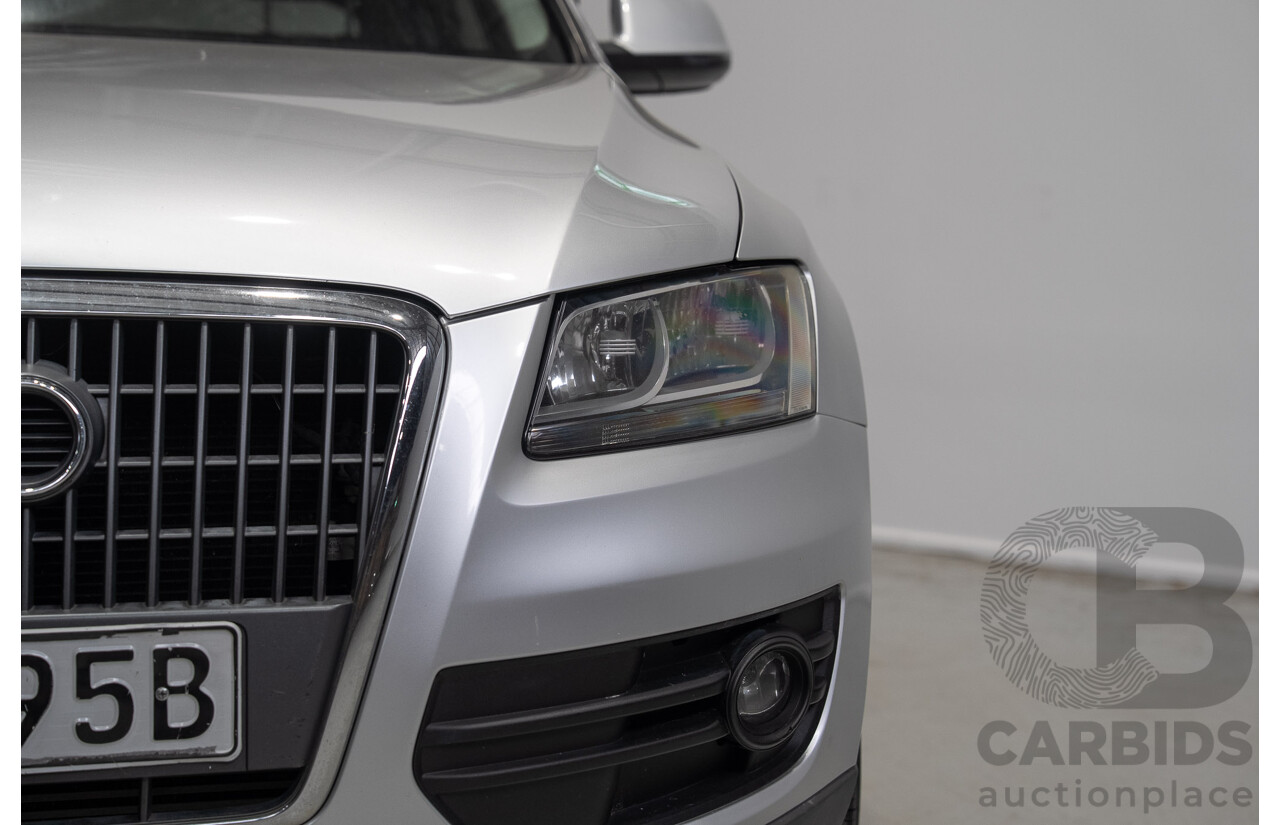02/2009 Audi Q5 2.0 TDI Quattro (AWD) 8R 4d Wagon Ice Silver Metallic Turbo 2.0L