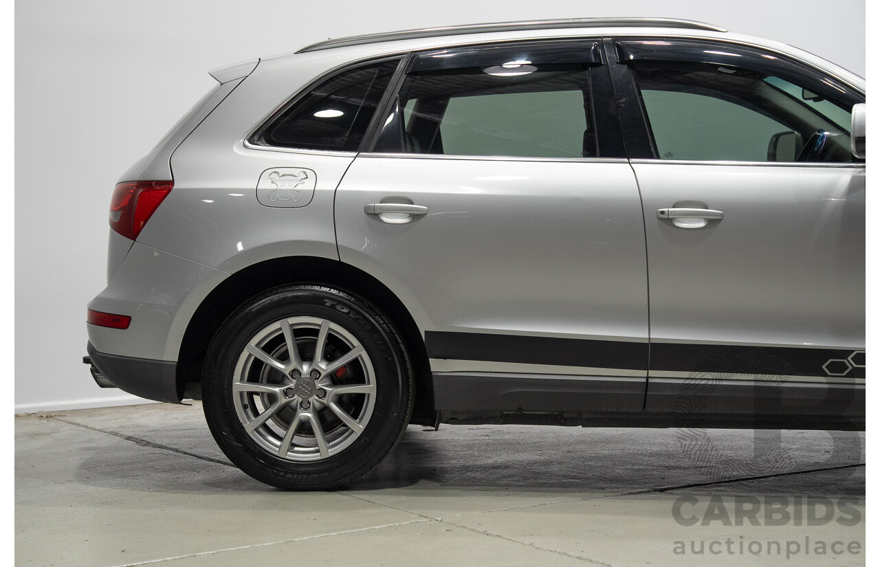 02/2009 Audi Q5 2.0 TDI Quattro (AWD) 8R 4d Wagon Ice Silver Metallic Turbo 2.0L