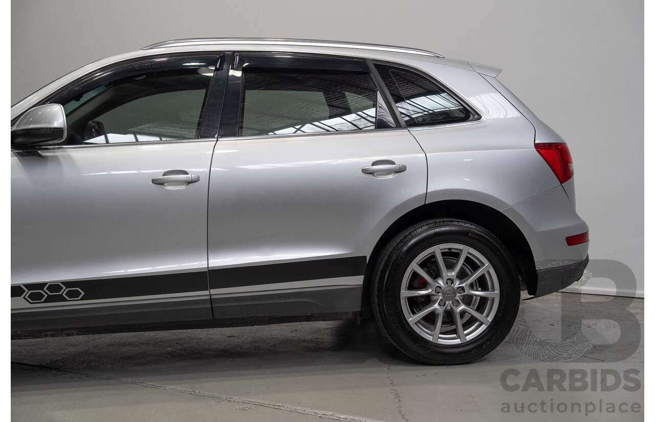 02/2009 Audi Q5 2.0 TDI Quattro (AWD) 8R 4d Wagon Ice Silver Metallic Turbo 2.0L