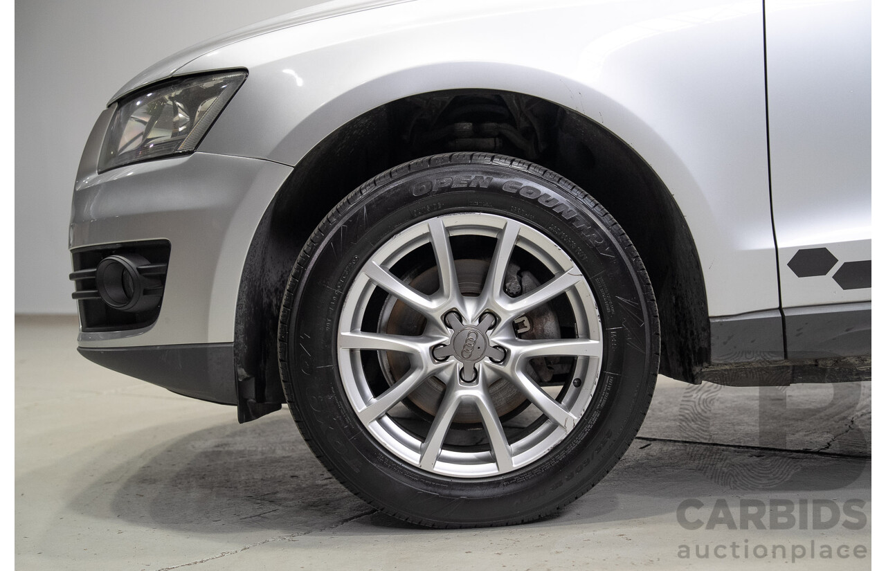 02/2009 Audi Q5 2.0 TDI Quattro (AWD) 8R 4d Wagon Ice Silver Metallic Turbo 2.0L