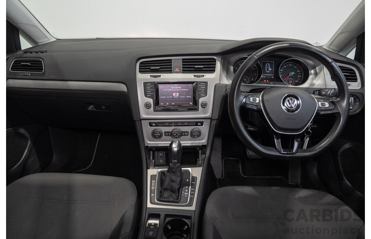 02/2015 Volkswagen Golf 90 TSI AU MY15 5d Hatchback Deep Black Pearl Turbo 1.4L
