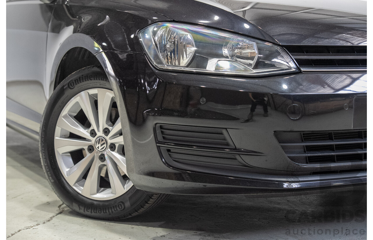 02/2015 Volkswagen Golf 90 TSI AU MY15 5d Hatchback Deep Black Pearl Turbo 1.4L
