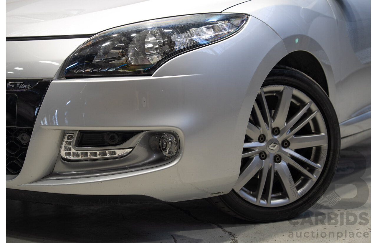 10/2013 Renault Megane GT-Line B95 5d Hatchback Silver 2.0L