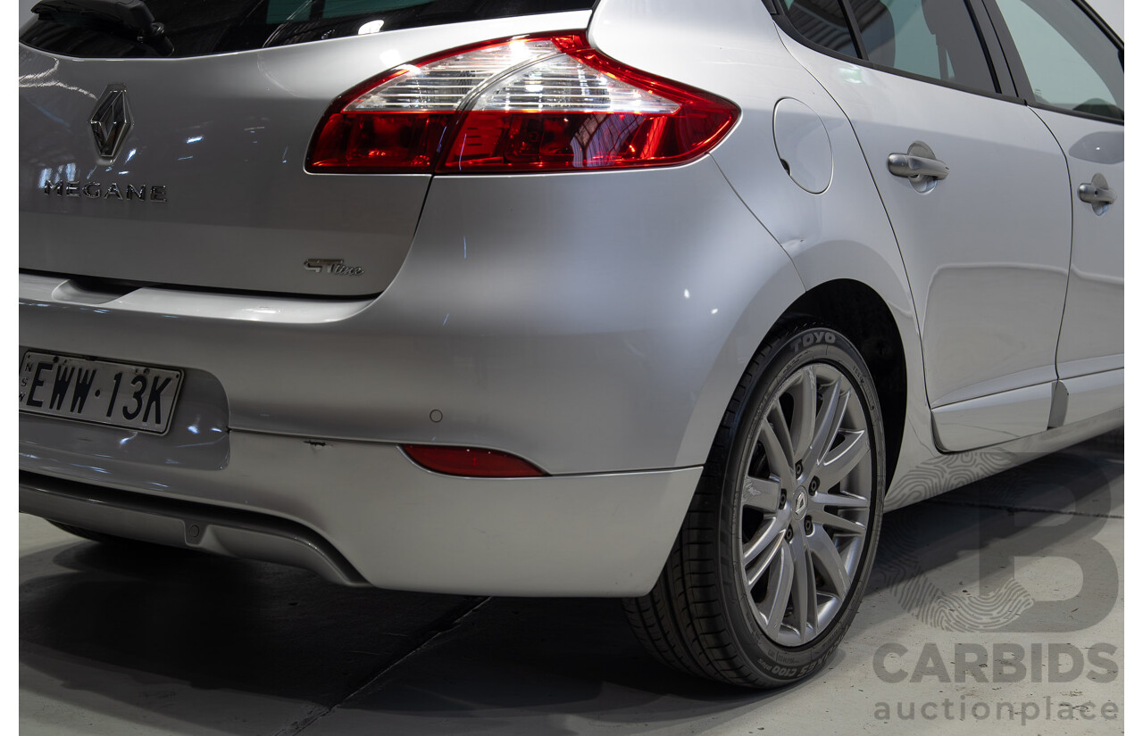 10/2013 Renault Megane GT-Line B95 5d Hatchback Silver 2.0L