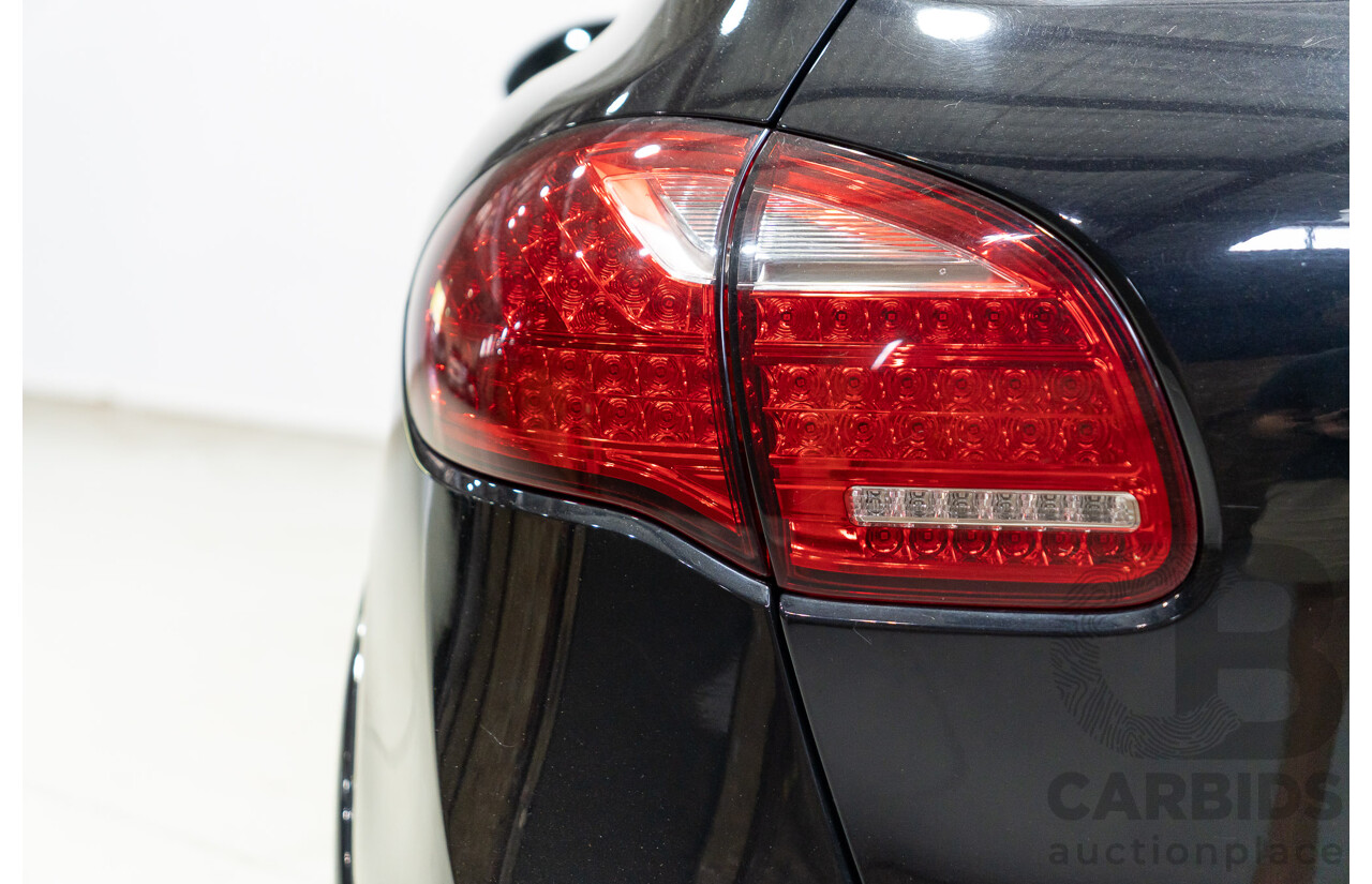 02/2013 Porsche Cayenne Diesel (AWD) Series 2 MY13 4d Wagon Jet Black Metallic Turbo Diesel V6 3.0L