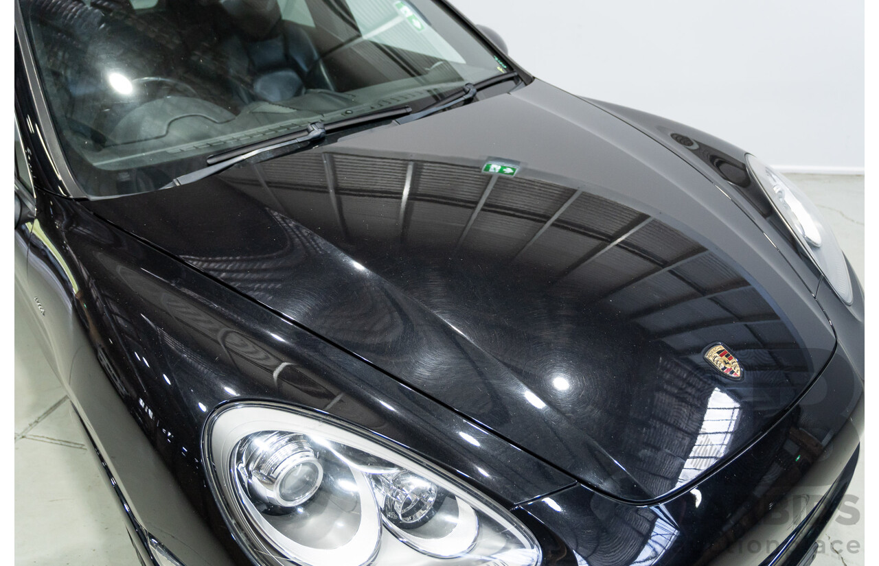 02/2013 Porsche Cayenne Diesel (AWD) Series 2 MY13 4d Wagon Jet Black Metallic Turbo Diesel V6 3.0L