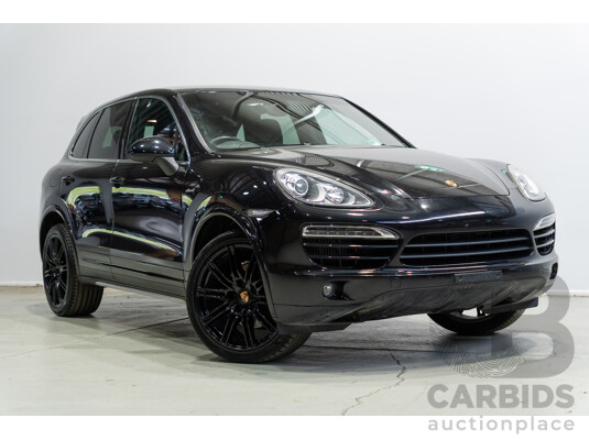 02/2013 Porsche Cayenne Diesel (AWD) Series 2 MY13 4d Wagon Jet Black Metallic Turbo Diesel V6 3.0L