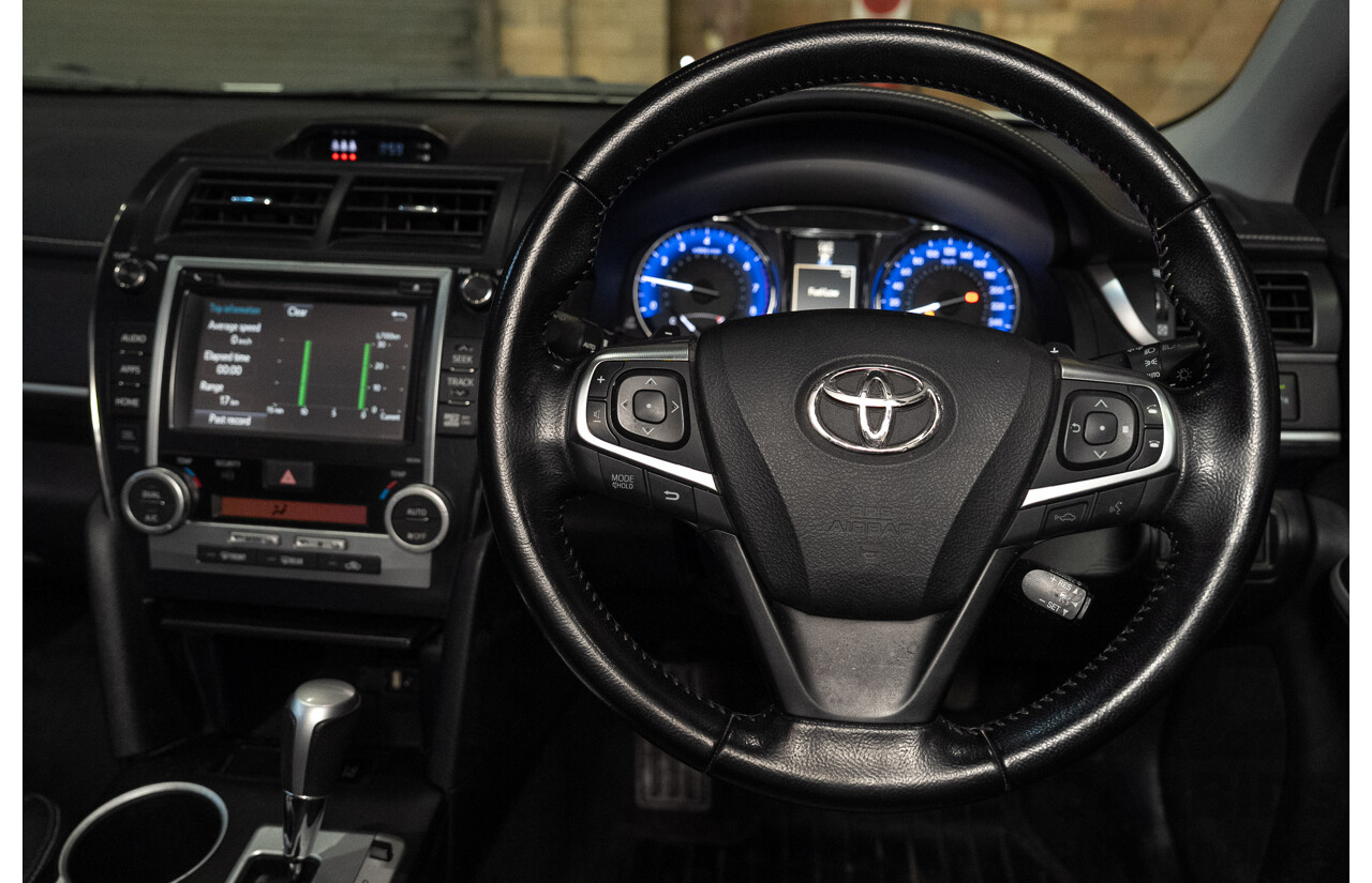 07/2015 Toyota Camry Atara SL ASV50R MY15 4d Sedan Blizzard White 2.5L