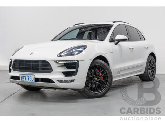 2017 Porsche Macan