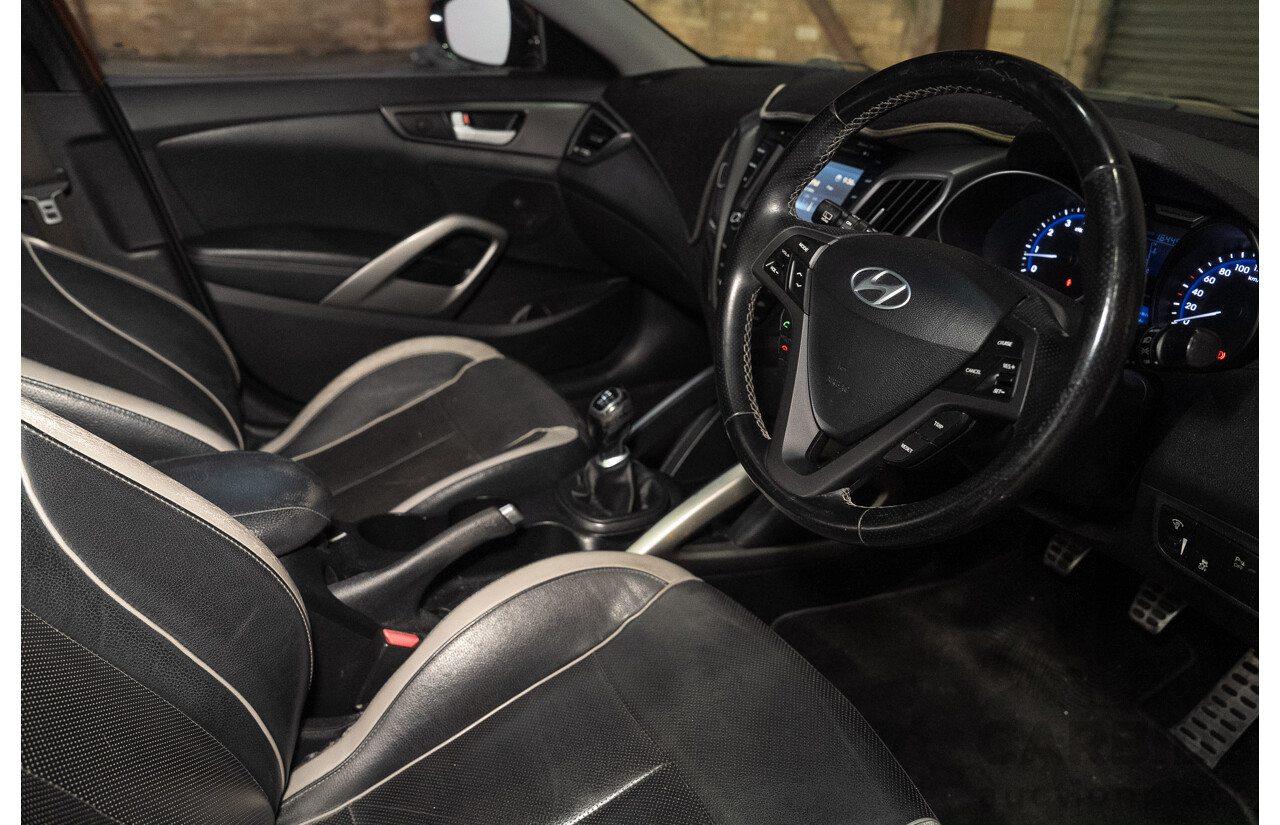 09/2012 Hyundai Veloster SR Turbo FS MY13 3d Coupe Orange 1.6L