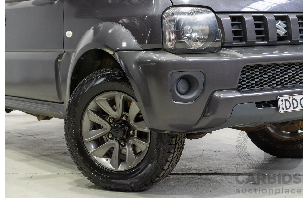 02/2016 Suzuki Jimny Sierra (4x4) SN413 T6 2d Wagon Quasar Grey 1.3L