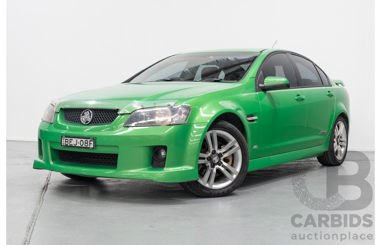 01/2008 Holden Commodore SS VE MY08 4d Sedan Atomic Green V8 6.0L