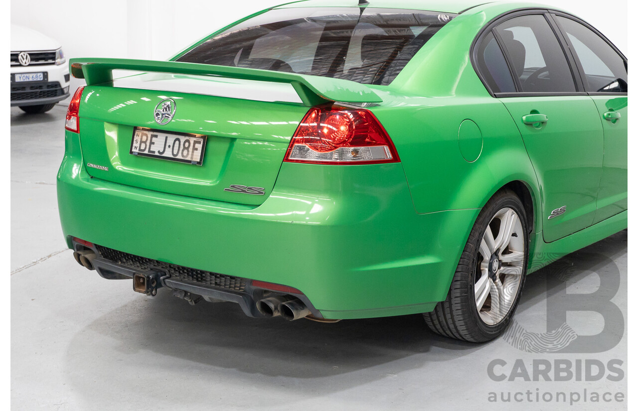 01/2008 Holden Commodore SS VE MY08 4d Sedan Atomic Green V8 6.0L