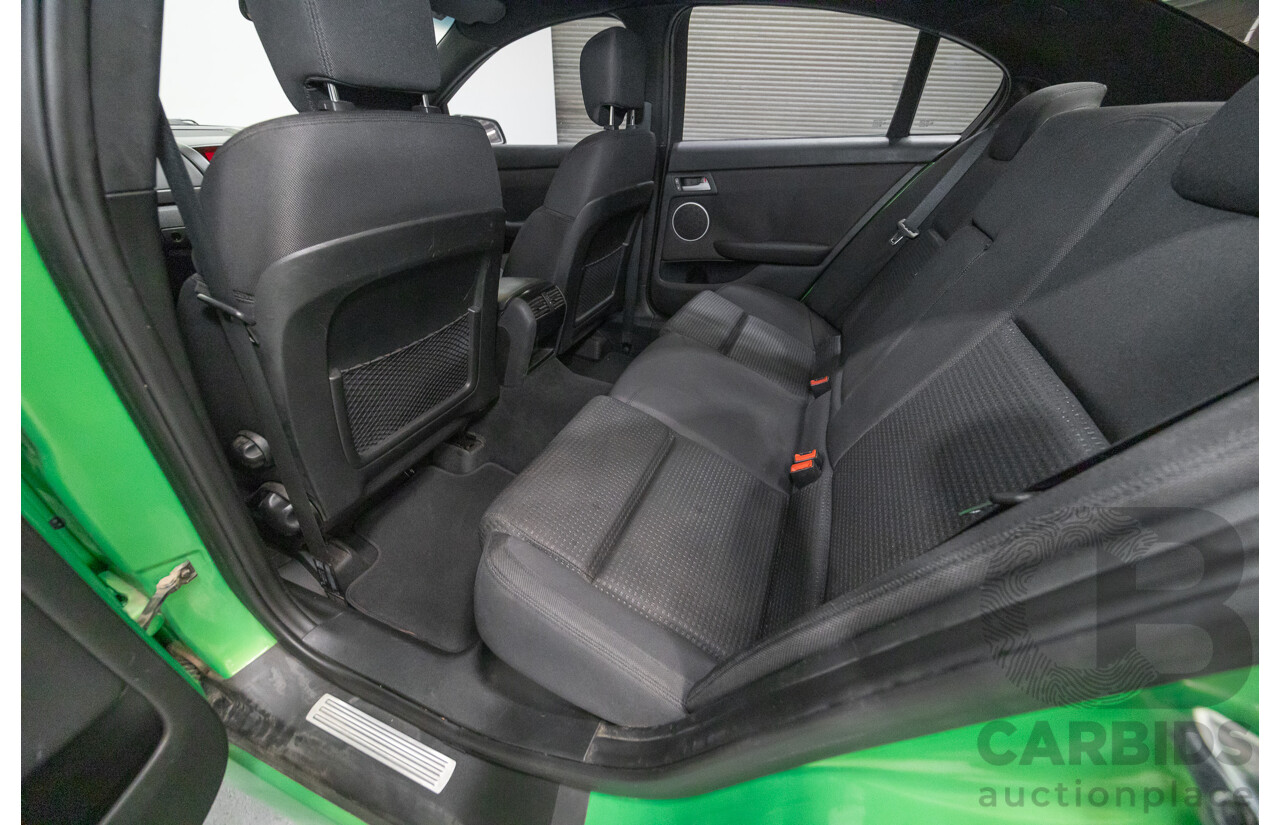01/2008 Holden Commodore SS VE MY08 4d Sedan Atomic Green V8 6.0L