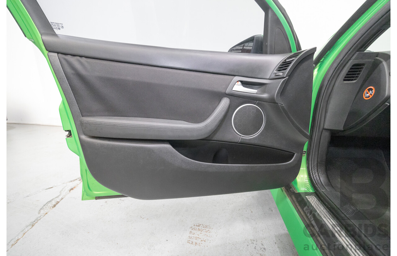 01/2008 Holden Commodore SS VE MY08 4d Sedan Atomic Green V8 6.0L