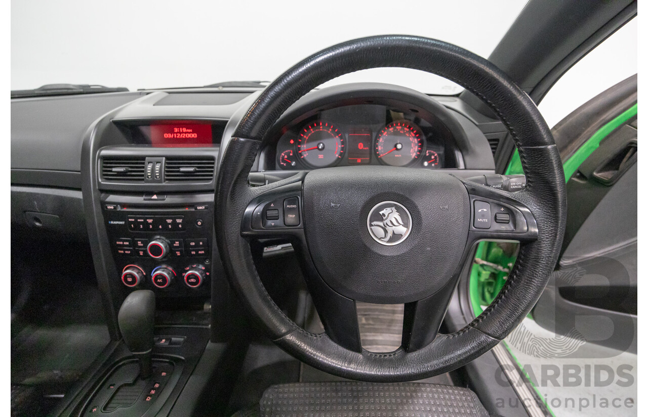01/2008 Holden Commodore SS VE MY08 4d Sedan Atomic Green V8 6.0L