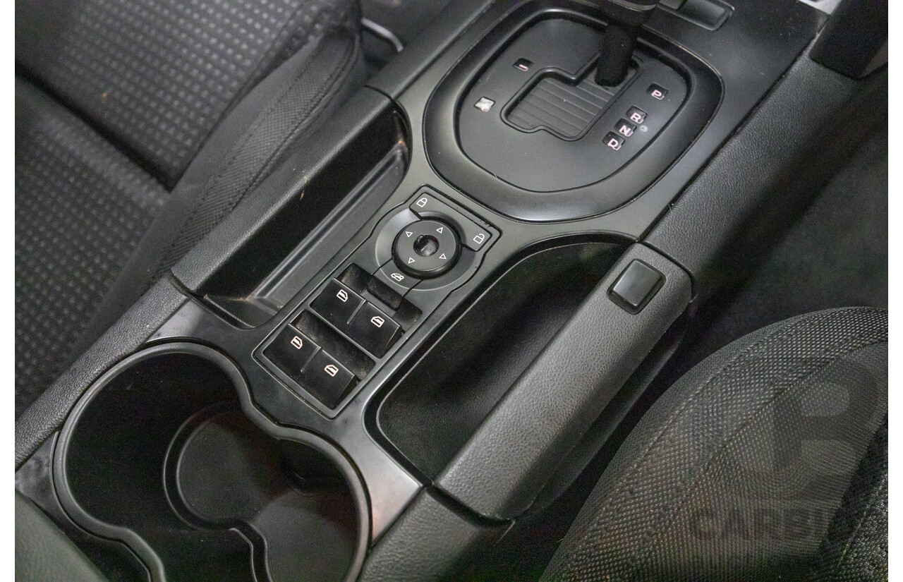 01/2008 Holden Commodore SS VE MY08 4d Sedan Atomic Green V8 6.0L