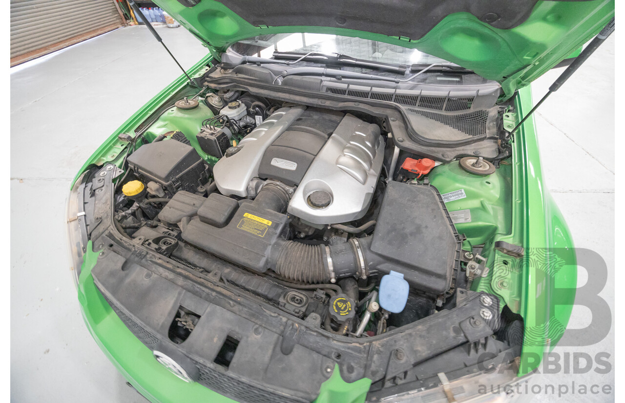 01/2008 Holden Commodore SS VE MY08 4d Sedan Atomic Green V8 6.0L