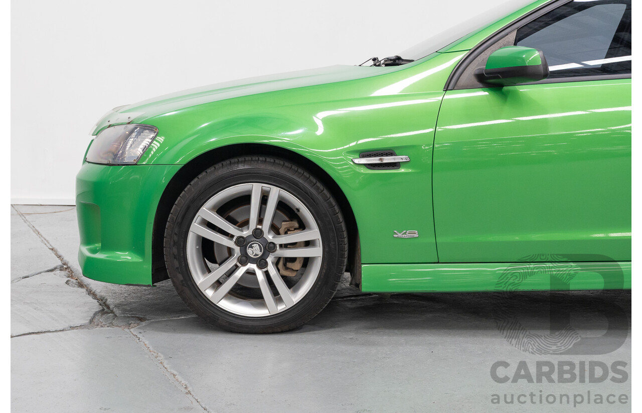 01/2008 Holden Commodore SS VE MY08 4d Sedan Atomic Green V8 6.0L