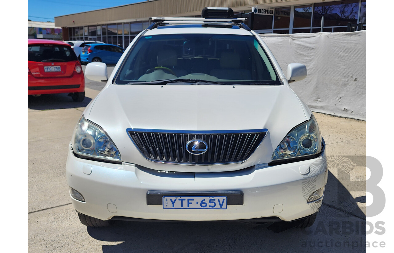 11/2004 Lexus Rx330 Sports MCU38R 4d Wagon White 3.3L