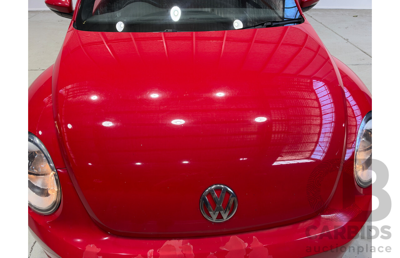 11/2013 Volkswagen Beetle 1L 3D Hatchback Red 1.4L