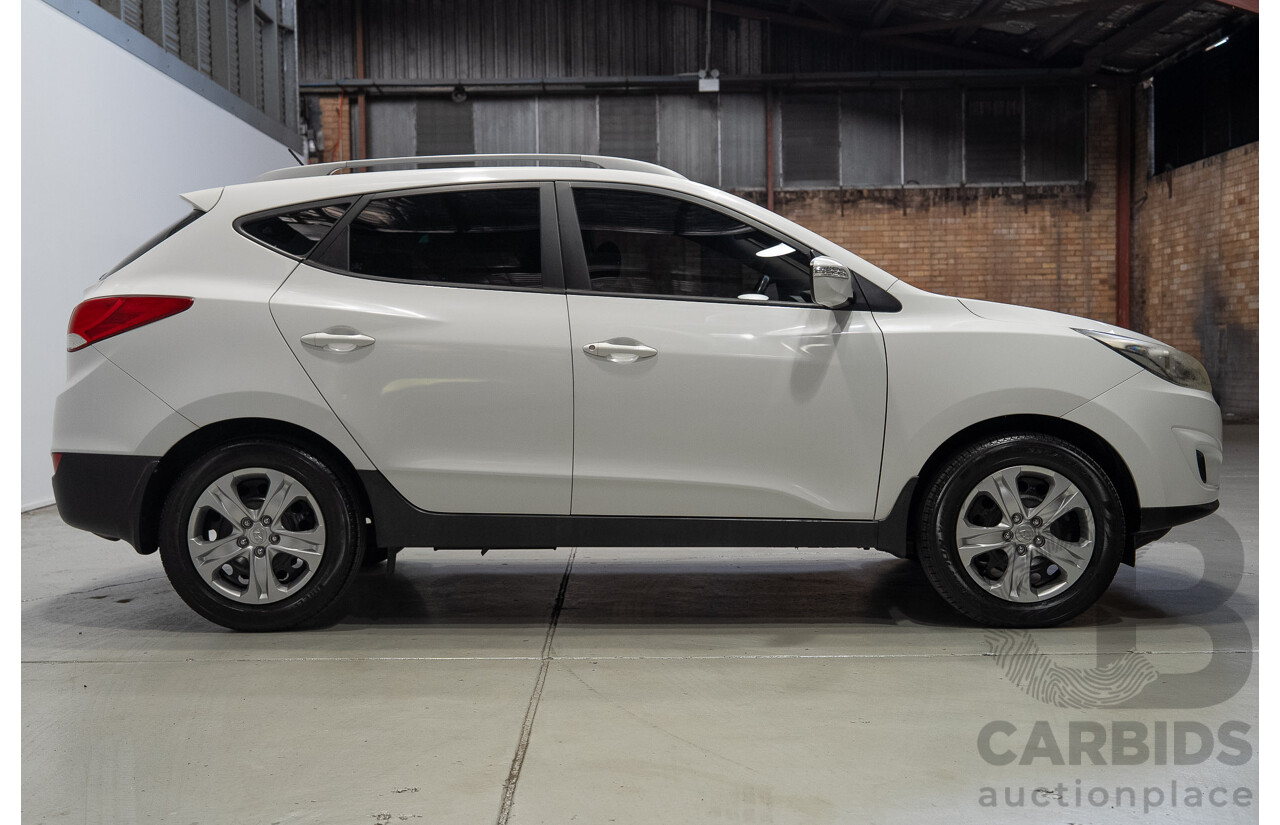 3/2015 Hyundai Ix35 Active LM Series II 4d Wagon Pure White 2.0L