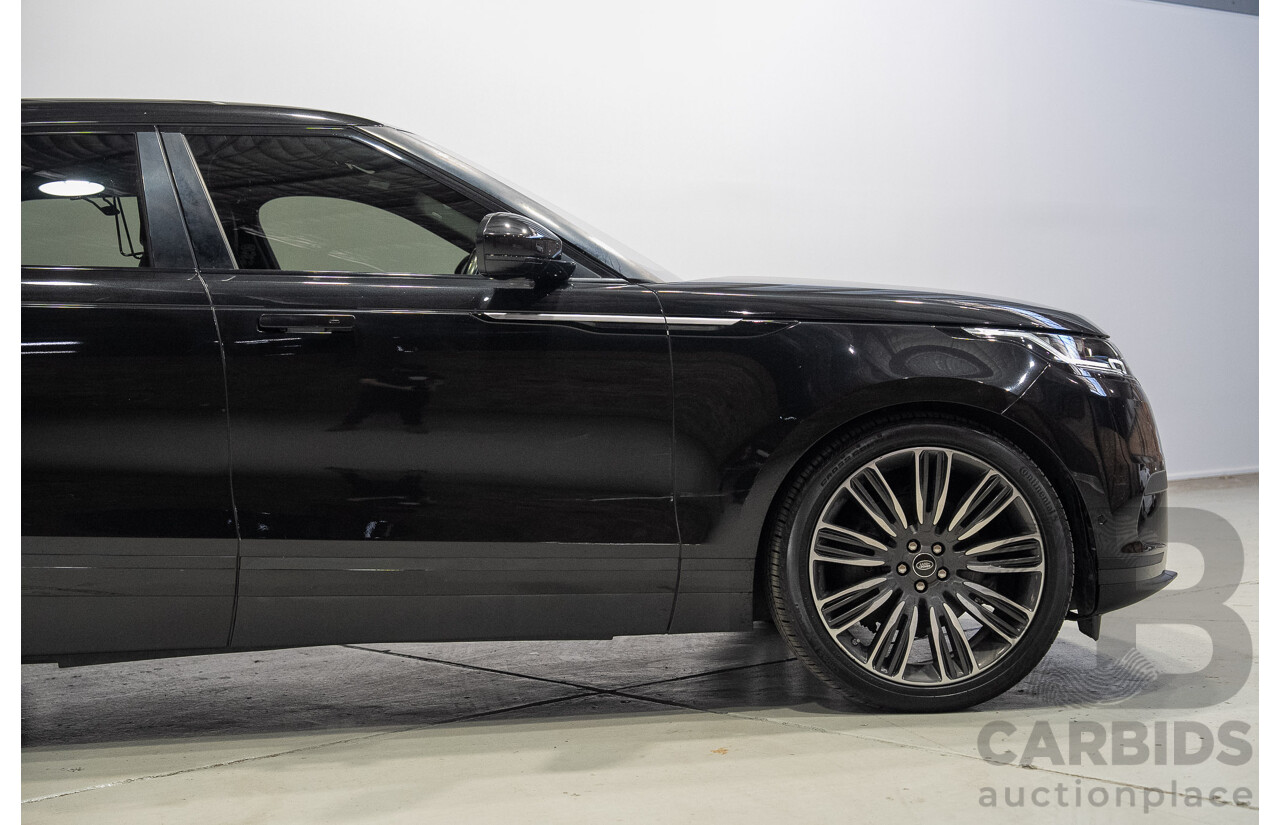 09/2017 Land Rover Range Rover Velar D300 HSE (AWD) L560 MY18 4d Wagon Ultimate Black Metallic Twin Turbo Diesel V6 3.0L