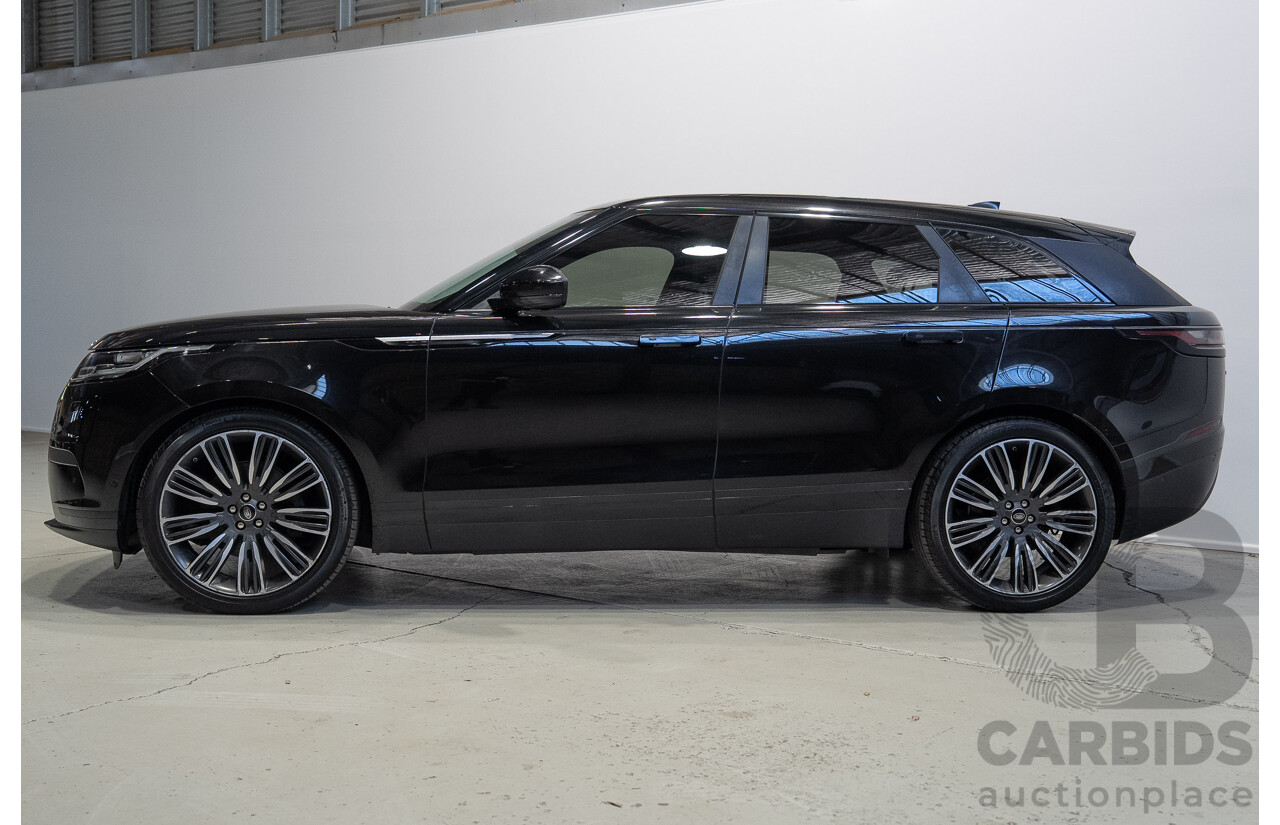09/2017 Land Rover Range Rover Velar D300 HSE (AWD) L560 MY18 4d Wagon Ultimate Black Metallic Twin Turbo Diesel V6 3.0L