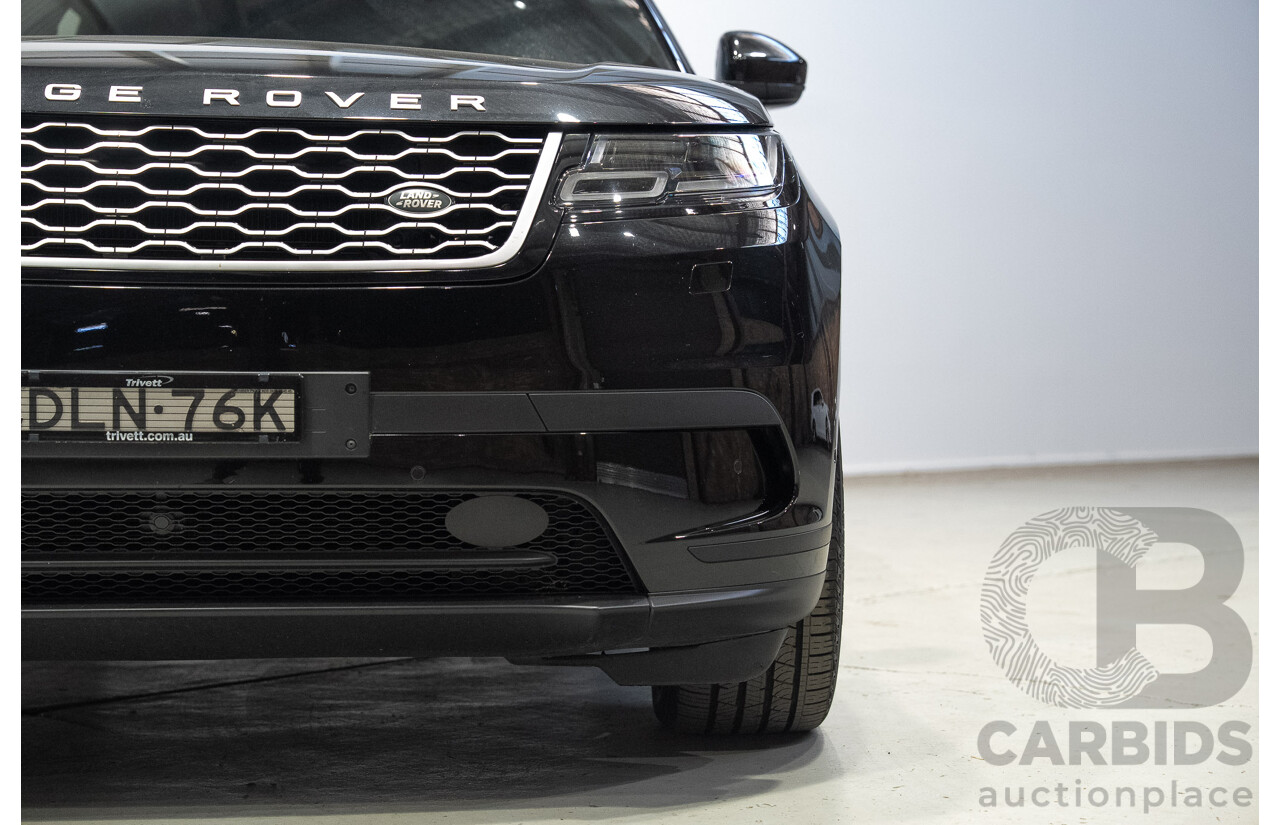 09/2017 Land Rover Range Rover Velar D300 HSE (AWD) L560 MY18 4d Wagon Ultimate Black Metallic Twin Turbo Diesel V6 3.0L