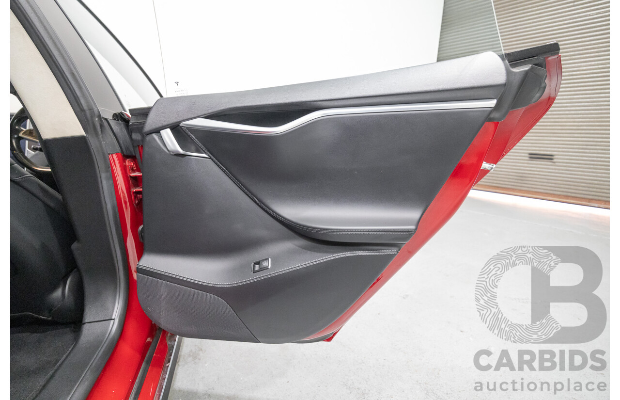 10/2015 Tesla Model S P85D (AWD) 4d Hatchback Sunset Red Metallic - Dedicated Electric EV 376kW