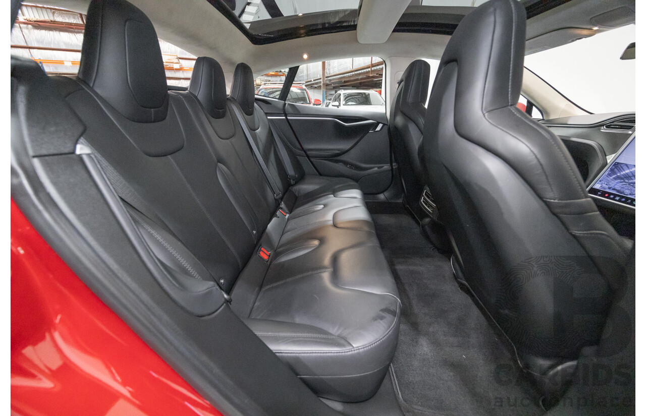 10/2015 Tesla Model S P85D (AWD) 4d Hatchback Sunset Red Metallic - Dedicated Electric EV 376kW
