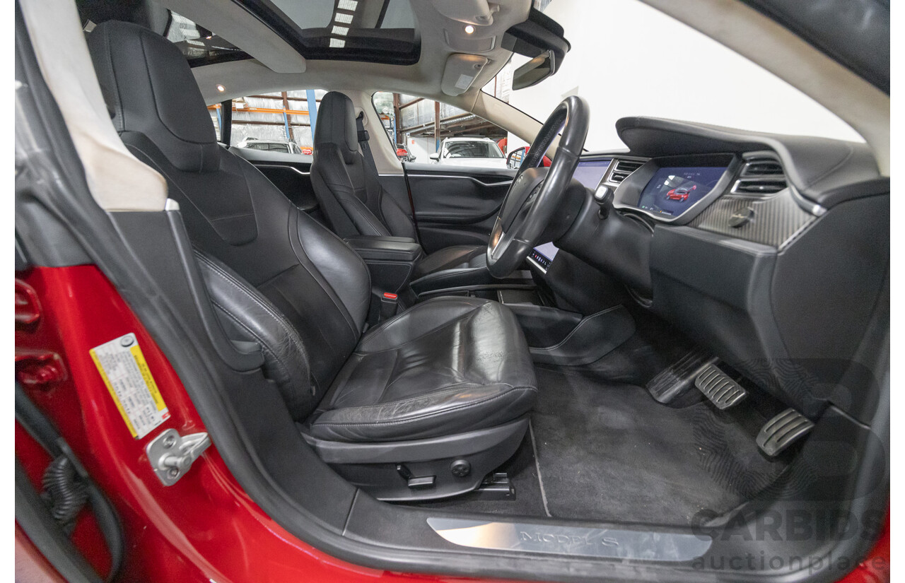 10/2015 Tesla Model S P85D (AWD) 4d Hatchback Sunset Red Metallic - Dedicated Electric EV 376kW