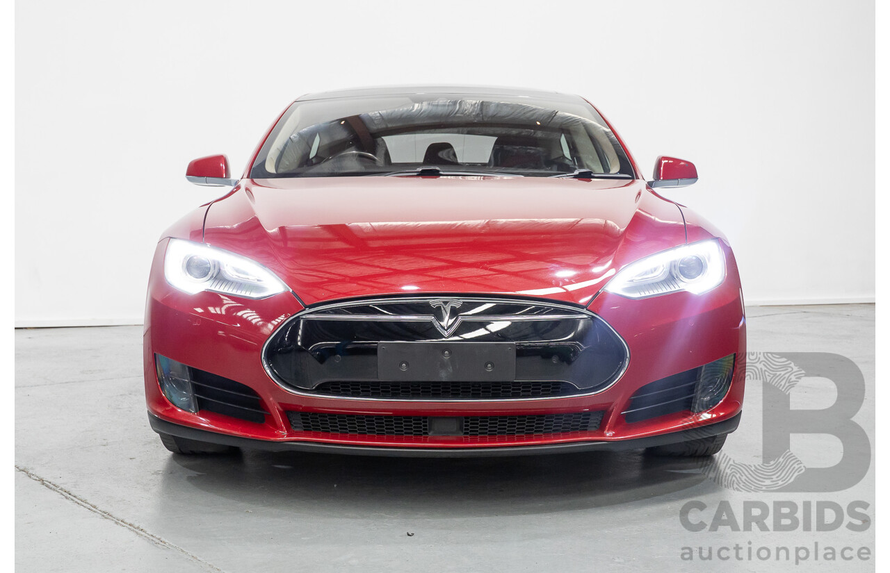 10/2015 Tesla Model S P85D (AWD) 4d Hatchback Sunset Red Metallic - Dedicated Electric EV 376kW