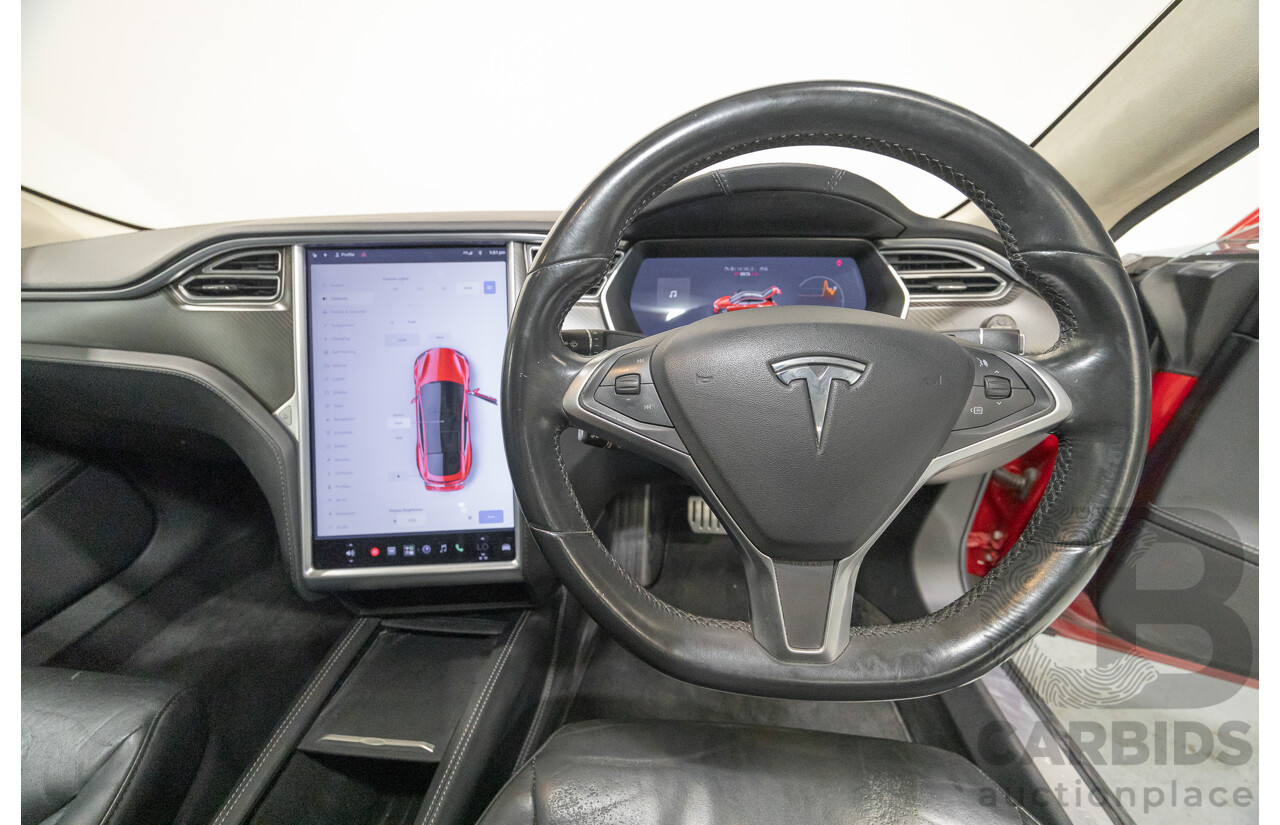 10/2015 Tesla Model S P85D (AWD) 4d Hatchback Sunset Red Metallic - Dedicated Electric EV 376kW