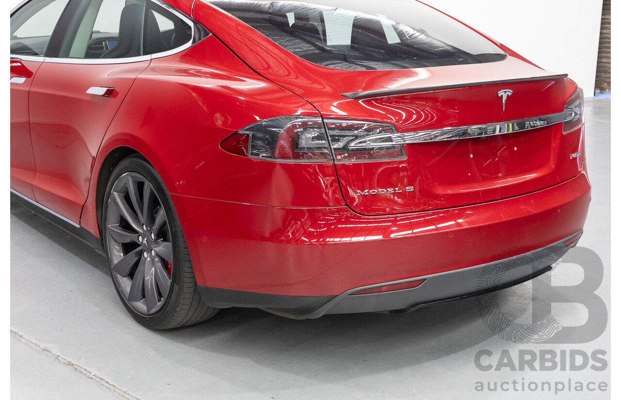 10/2015 Tesla Model S P85D (AWD) 4d Hatchback Sunset Red Metallic - Dedicated Electric EV 376kW