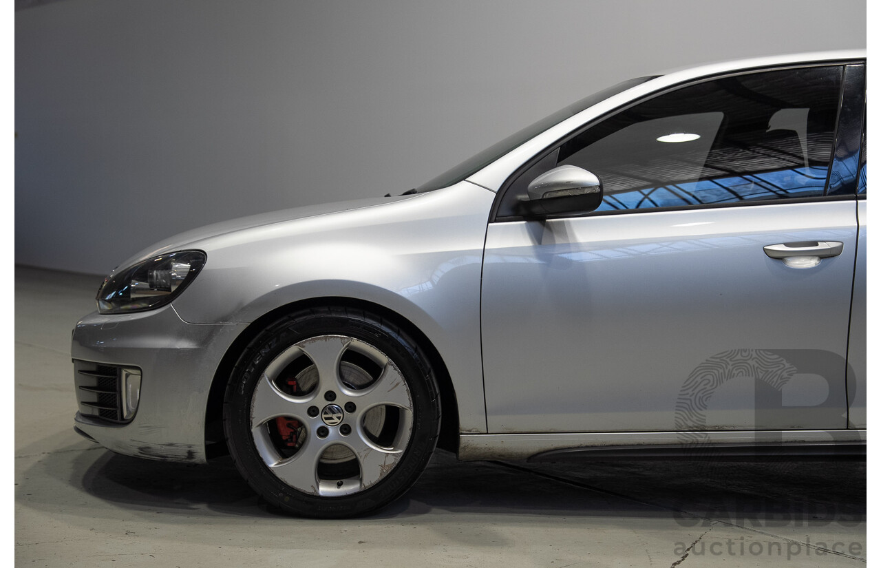 04/2012 Volkswagen Golf GTI 1K MY12 5d Hatchback Reflex Silver 2.0L