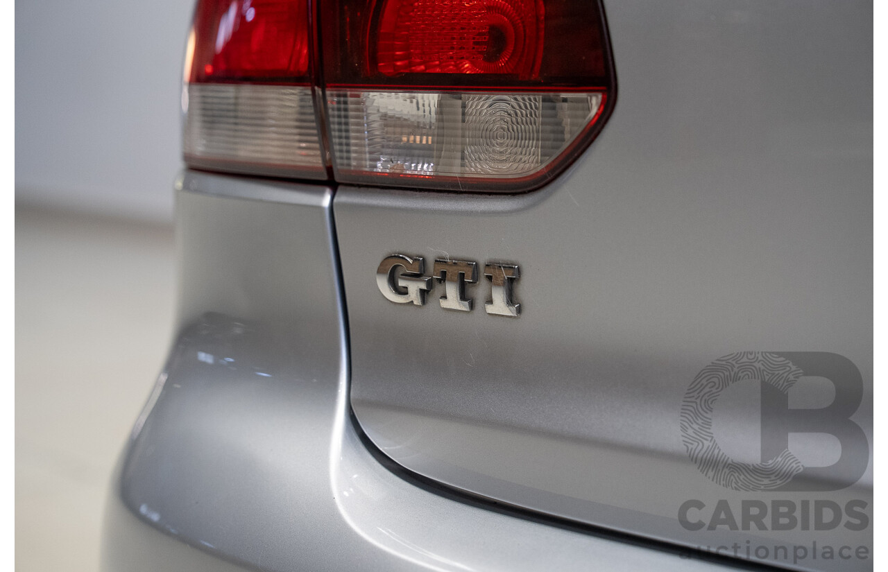 04/2012 Volkswagen Golf GTI 1K MY12 5d Hatchback Reflex Silver 2.0L
