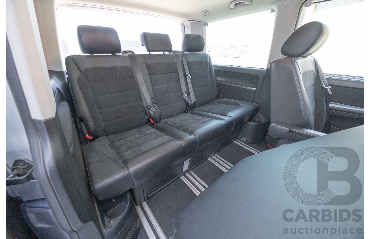7/2016 Volkswagen Multivan Generation Six TDI 450 T6 MY16 4d Wagon Reflex Silver & Acapulco Blue Metallic Twin Turbo Diesel 2.0L