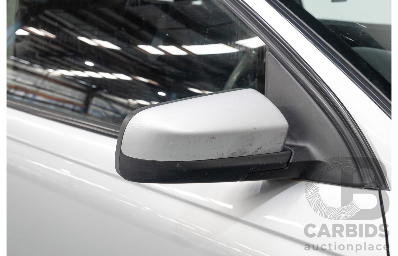 04/2004 Holden Adventra CX8 VYII 4d Wagon Silver 5.7L