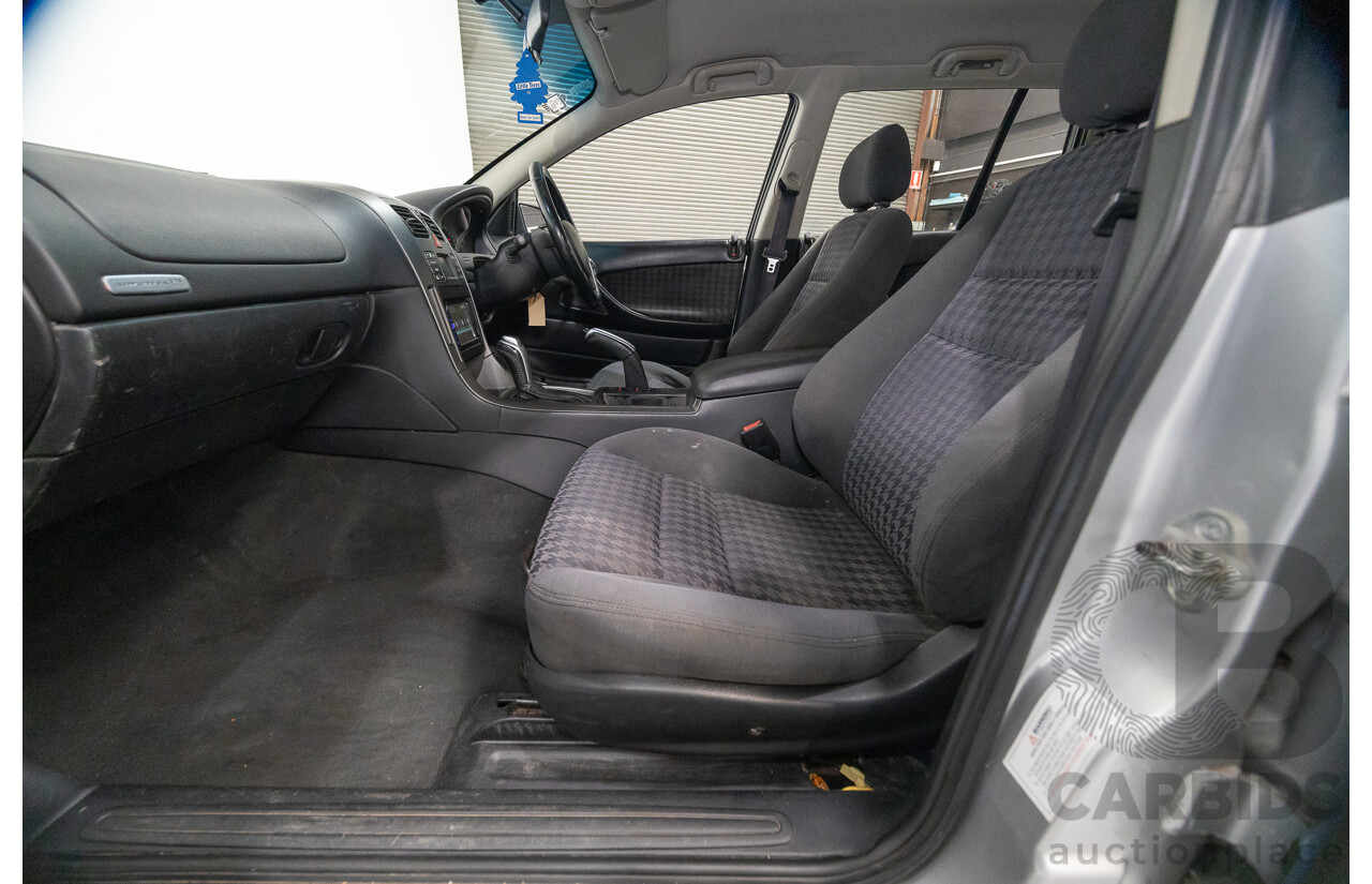 04/2004 Holden Adventra CX8 VYII 4d Wagon Silver 5.7L