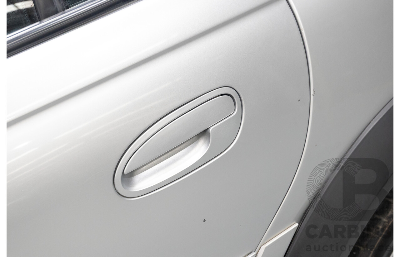 04/2004 Holden Adventra CX8 VYII 4d Wagon Silver 5.7L
