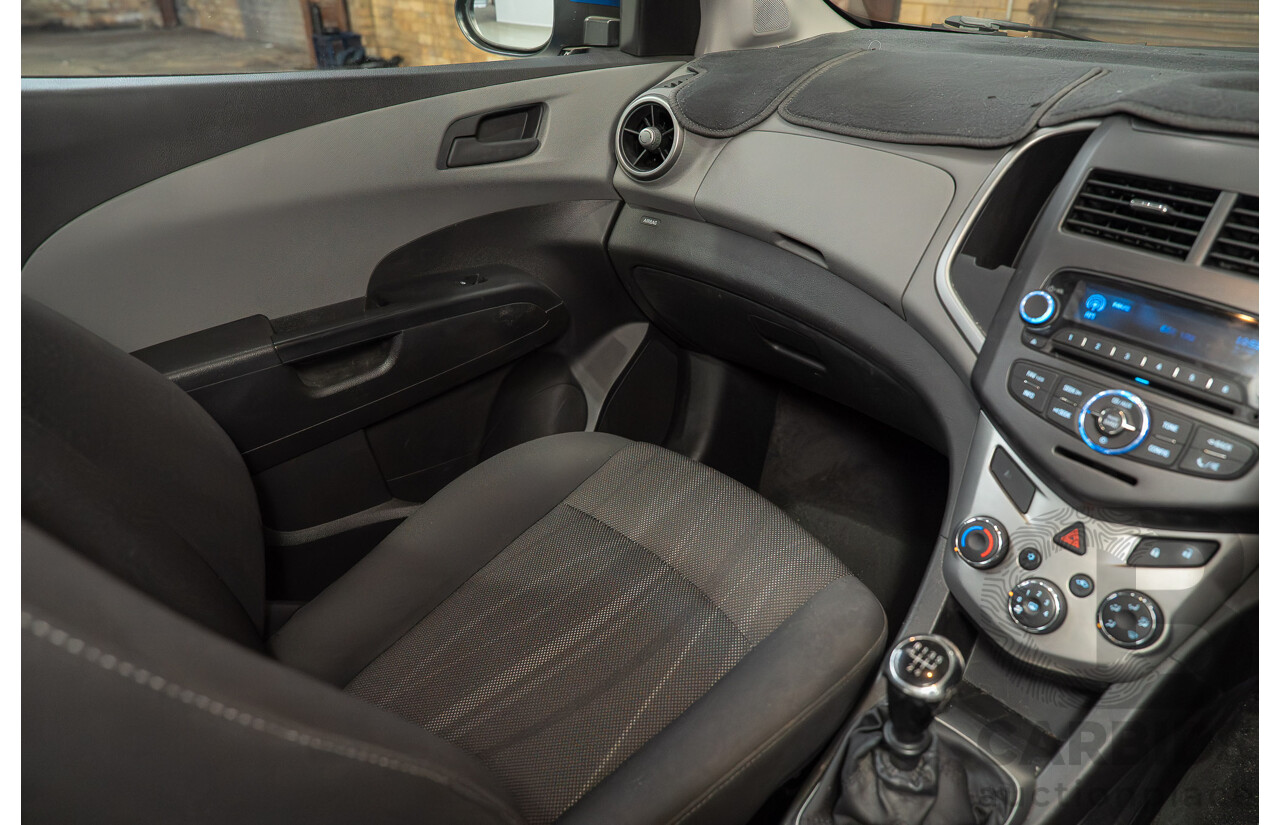09/2013 Holden Barina CD TM MY14 5d Hatchback Blue 1.6L