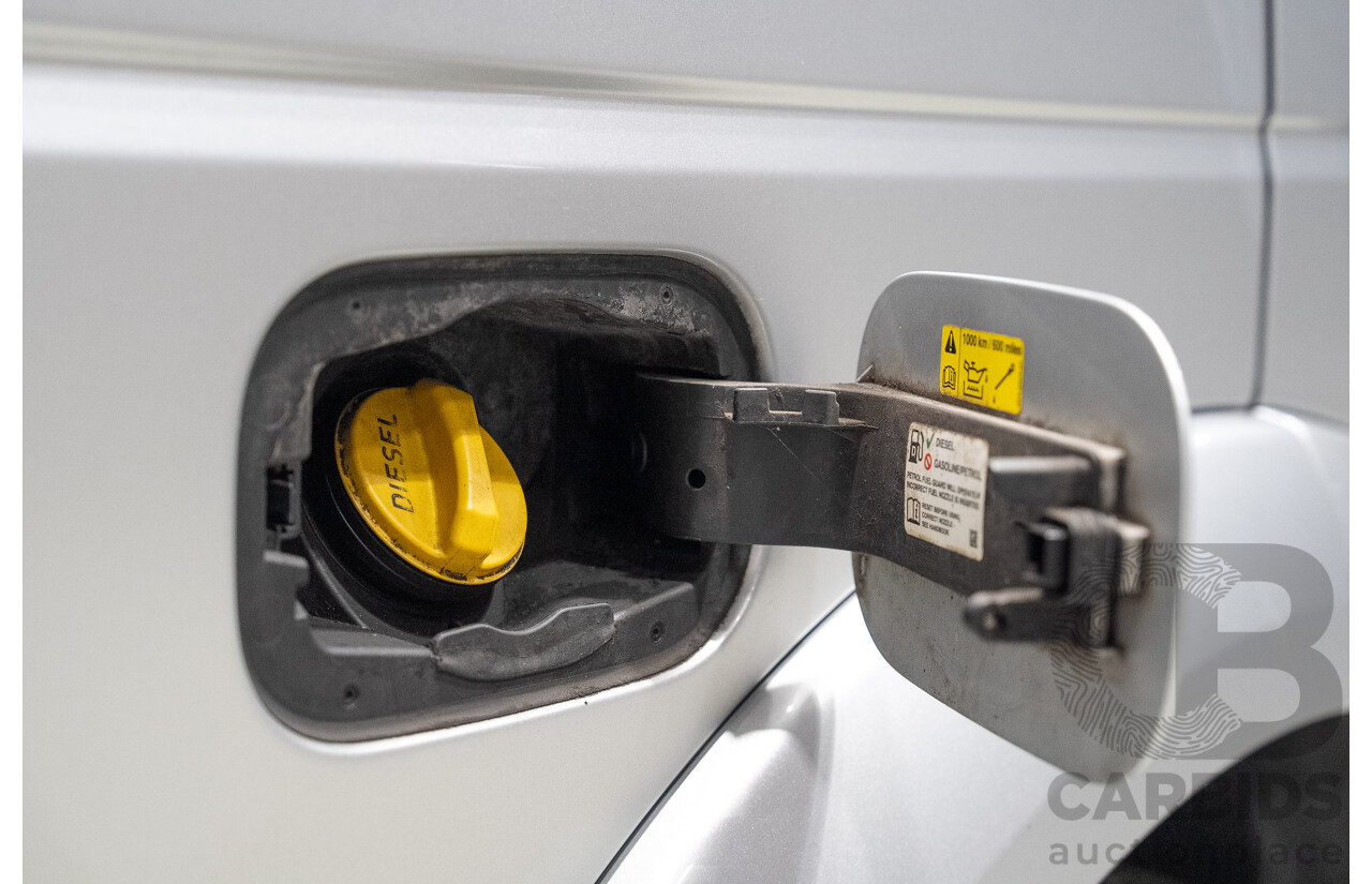 07/2014 Land Rover Discovery 4 3.0 TDV6 (4x4) MY14 4d Wagon Indus Silver Twin Turbo Diesel V6 3.0L - 7 Seater