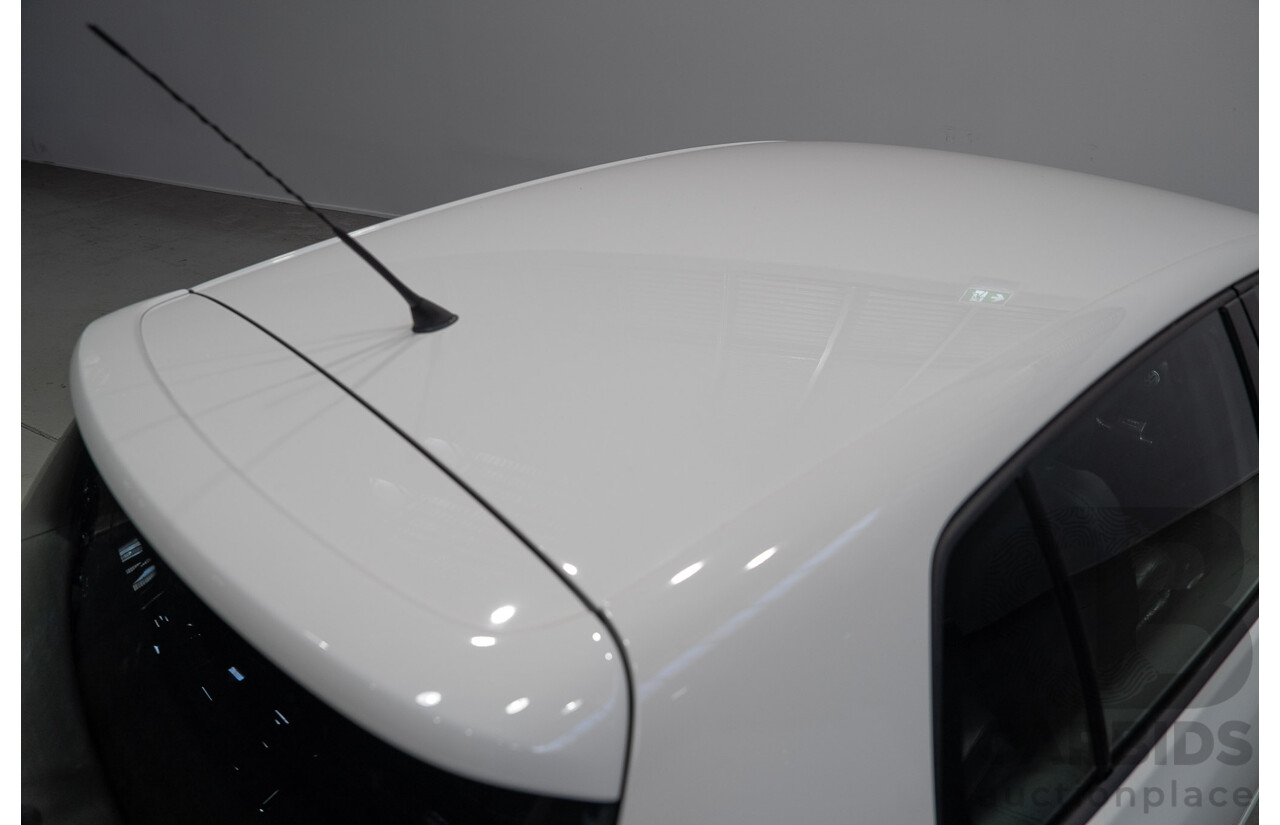 6/2009 Volkswagen Golf GTi 1K MY09 5d Hatchback Candy White Turbo 2.0L