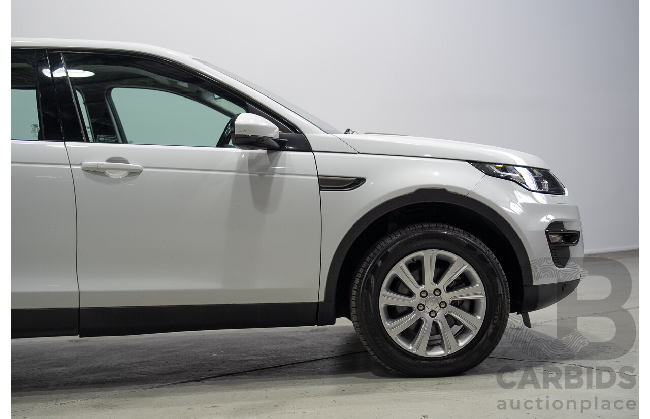 06/2015 Land Rover Discovery Sport SD4 SE (AWD) LC 4d Wagon Fuji White Turbo Diesel 2.2L - 7 Seater