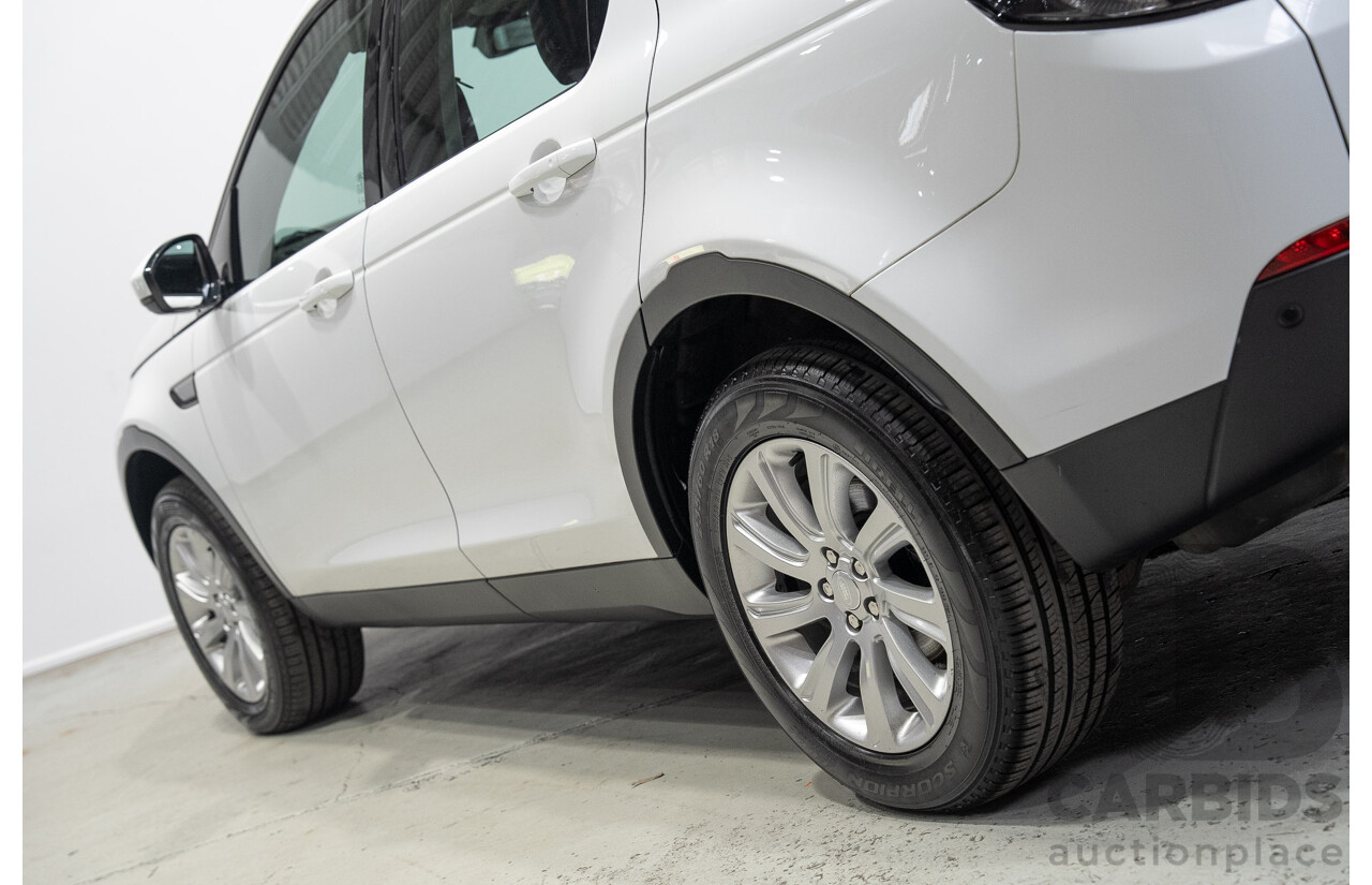 06/2015 Land Rover Discovery Sport SD4 SE (AWD) LC 4d Wagon Fuji White Turbo Diesel 2.2L - 7 Seater